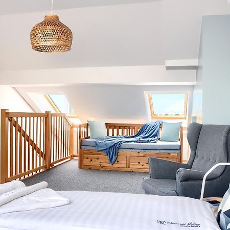 Apartament Z Widokiem Na Morze- Ustronie Apartments Nadmorski Luksus Apartamenty أوسترونيه مورسكية المظهر الخارجي الصورة