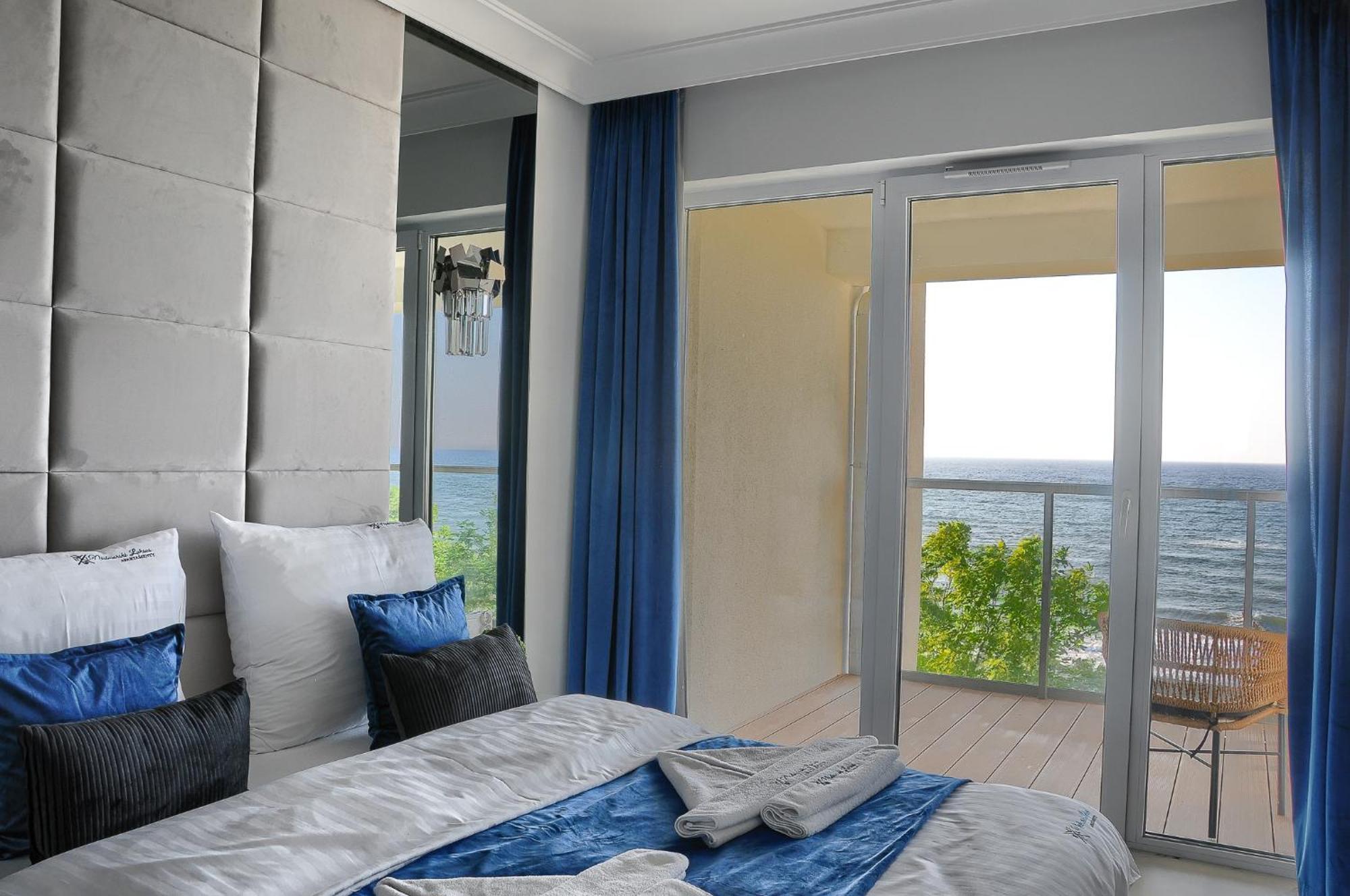 Apartament Z Widokiem Na Morze- Ustronie Apartments Nadmorski Luksus Apartamenty أوسترونيه مورسكية المظهر الخارجي الصورة